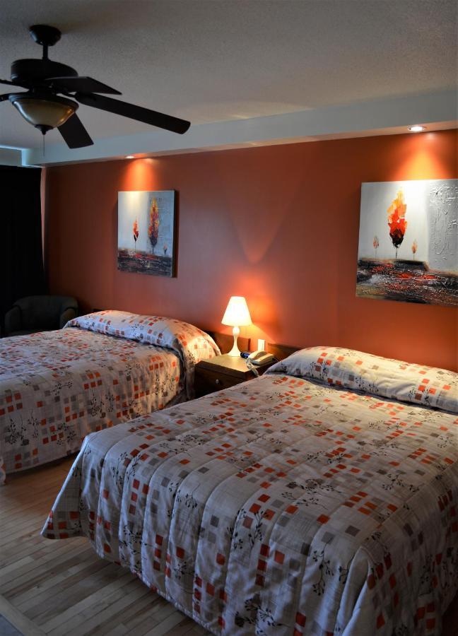 Motel Quatre Saisons Forestville Exterior photo